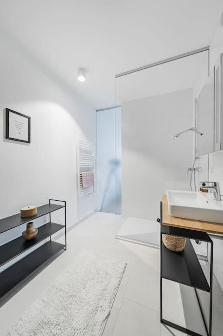 City Sky Studio Mit Balkon Wien Exterior foto