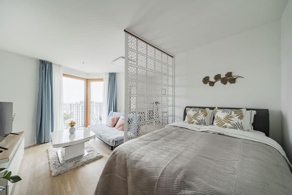 City Sky Studio Mit Balkon Wien Exterior foto